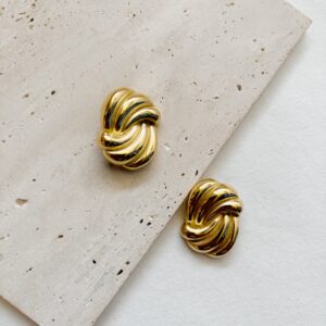 Ribbed Twist Studs