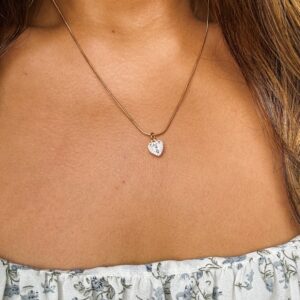 Zircon Heart Chain